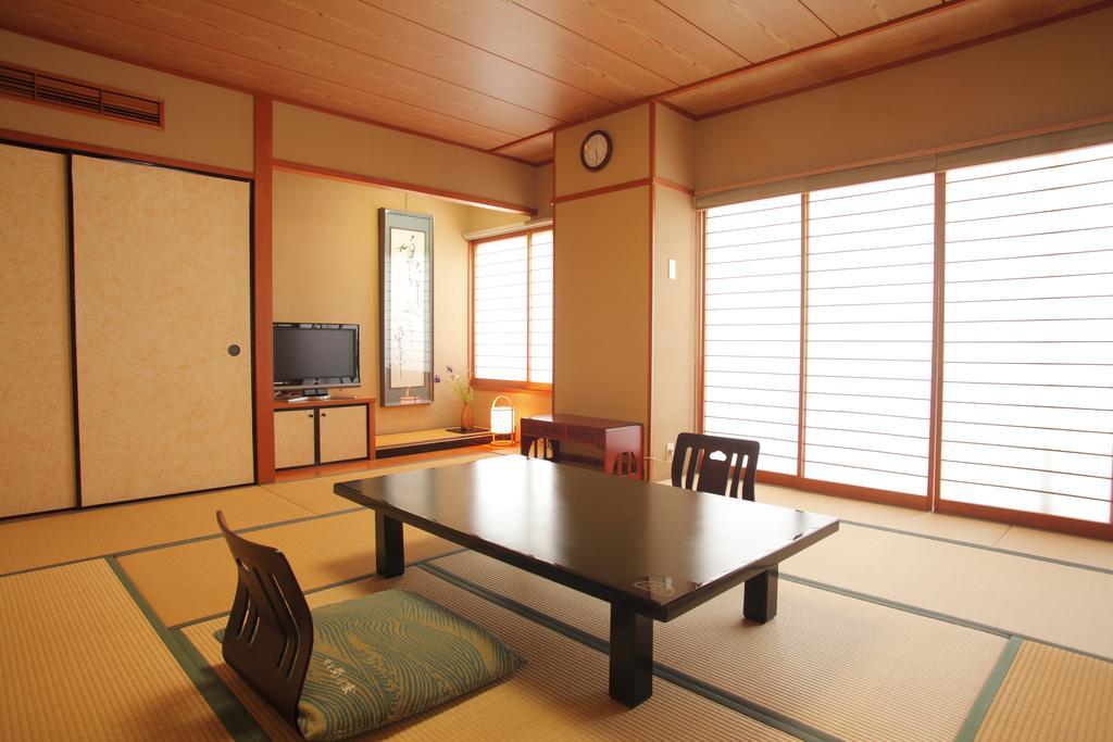 Hotel Kaike Kikunoya Yonago Habitación foto