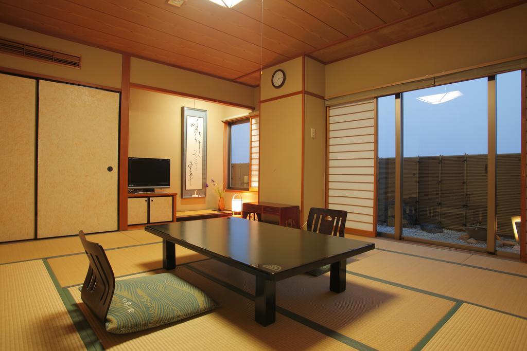 Hotel Kaike Kikunoya Yonago Habitación foto